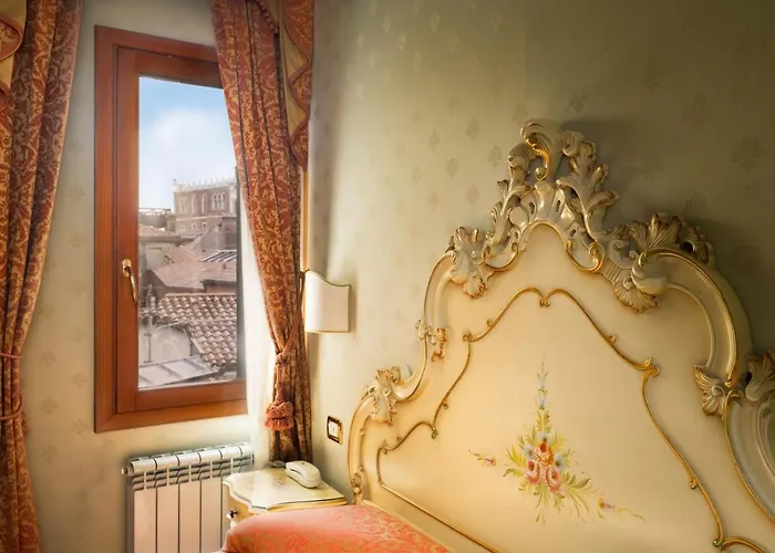 Locanda Al LeonBed and Breakfast